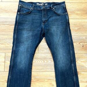 Wrangler Retro Slim Boot 38x30 (38x29 Actual) Dark Wash Stretch Western Denim